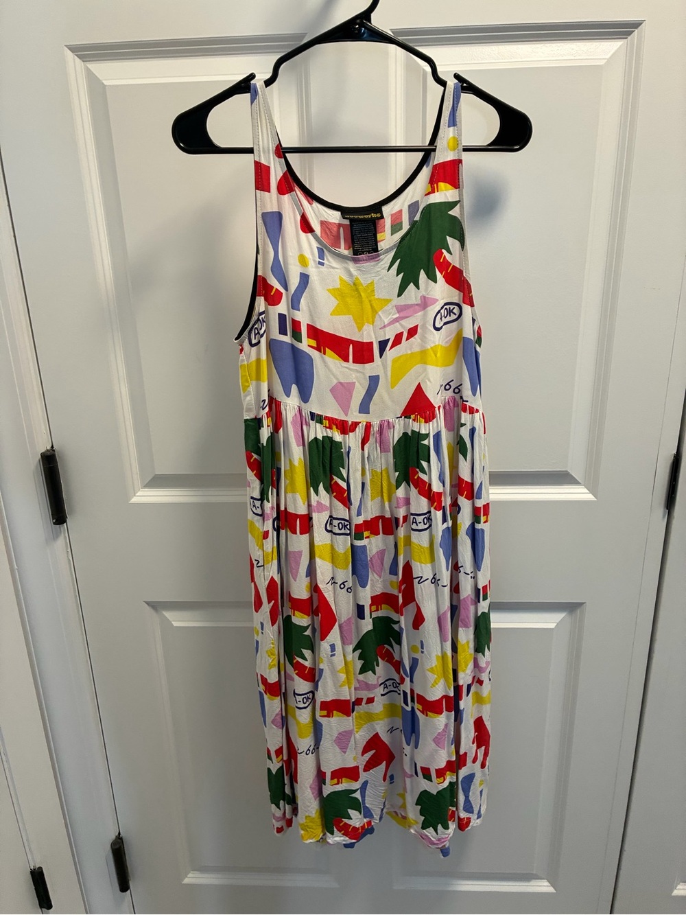 Nooworks White Multicolor Graphic Midi Dress